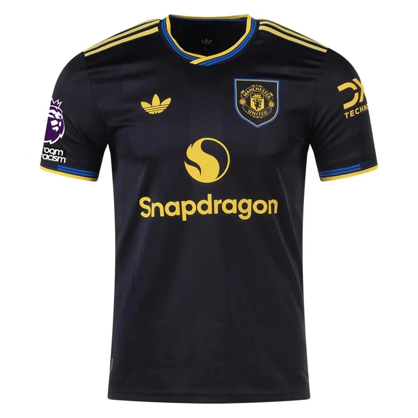 Manchester United derde shirt 2027-28: kleuren en details uit vroege lek